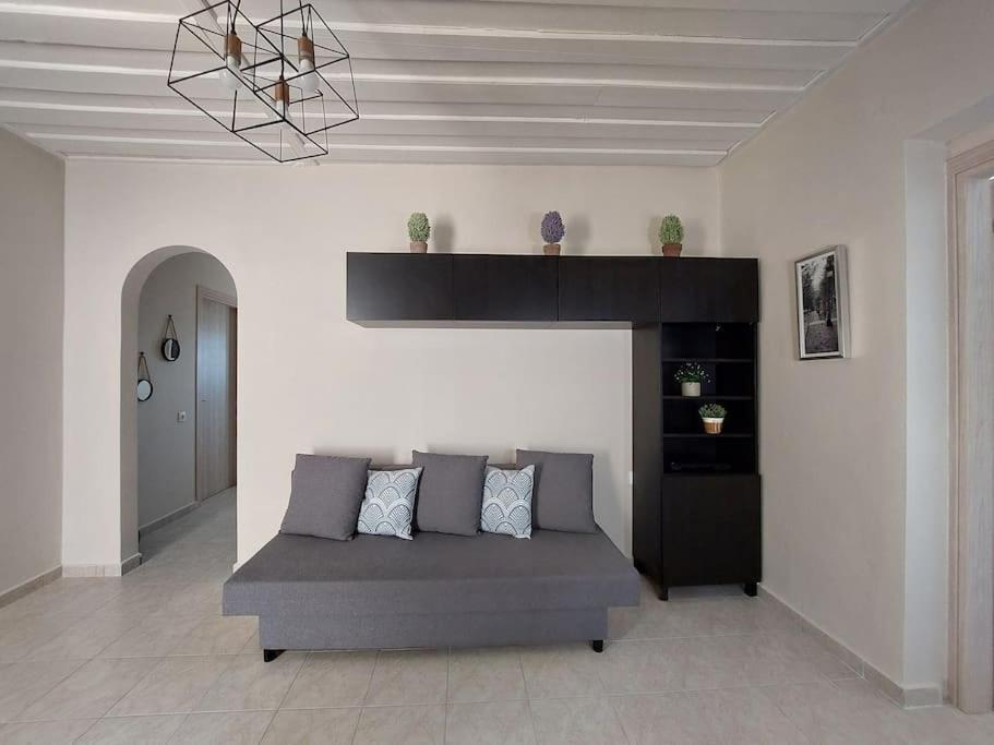 Giannata House *