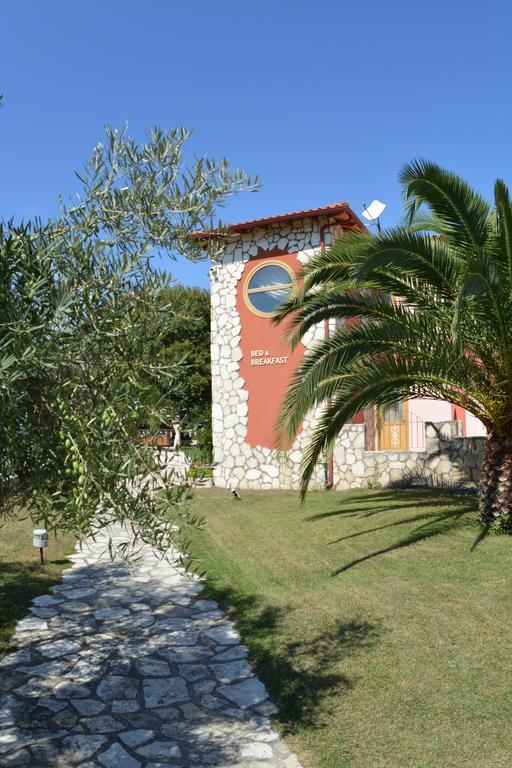 Apartment Petros Italos Neos Marmaras