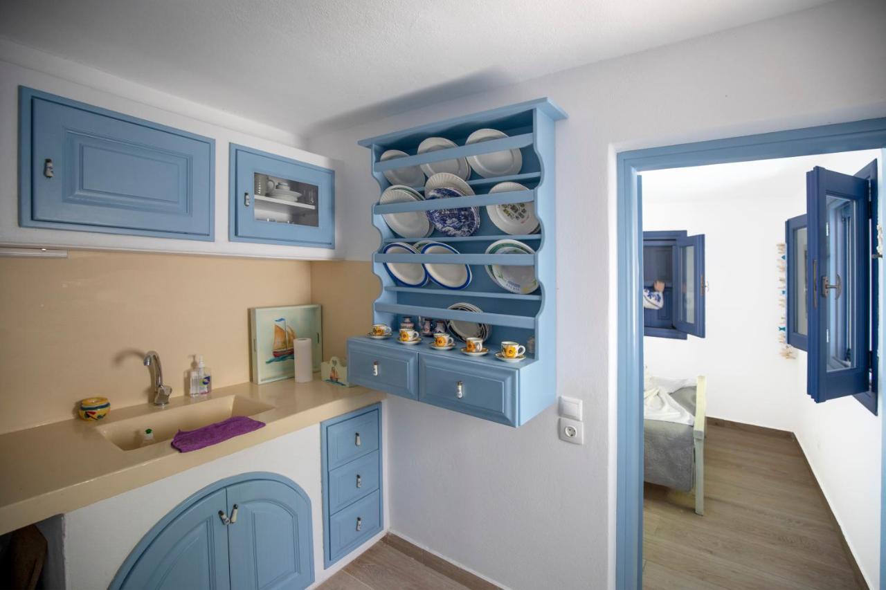 Thea Menetes Apartment Menetai