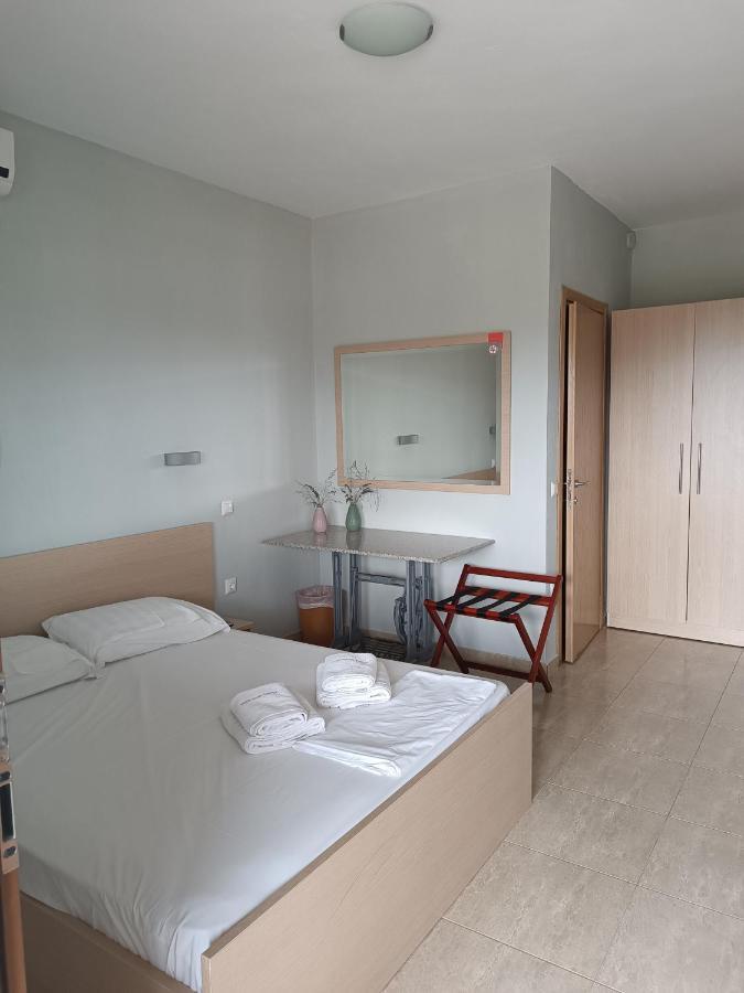 Guest house Athos Bay 3*