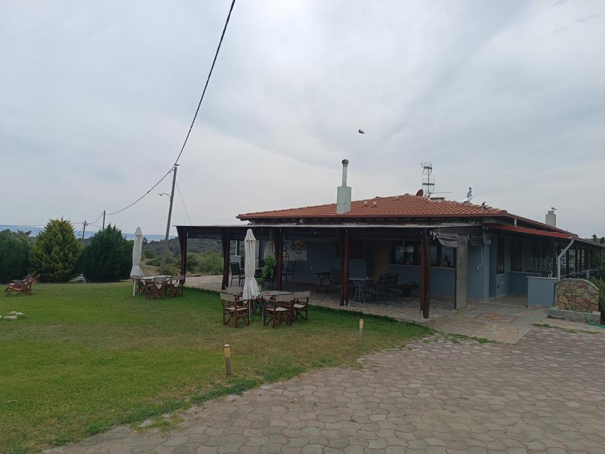 Guest house Athos Bay