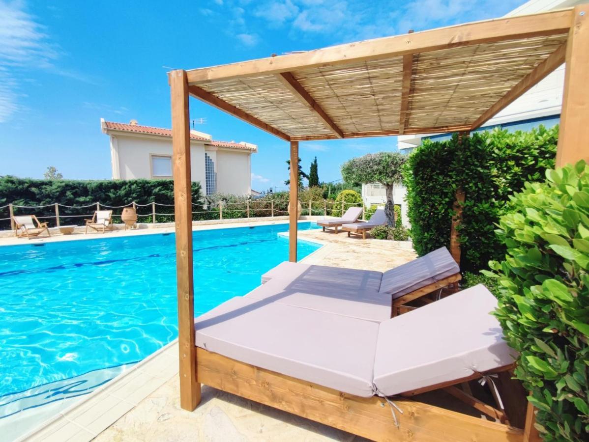 Summer Lagonissi