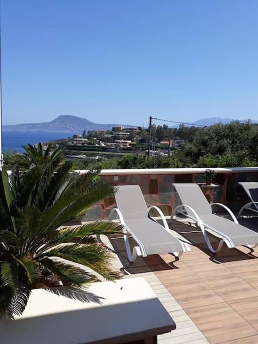Smaro Holiday home *