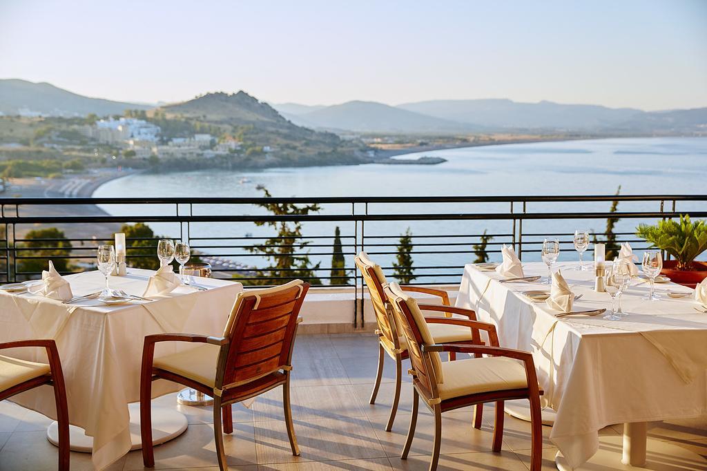 Mare, Seaside Hotel