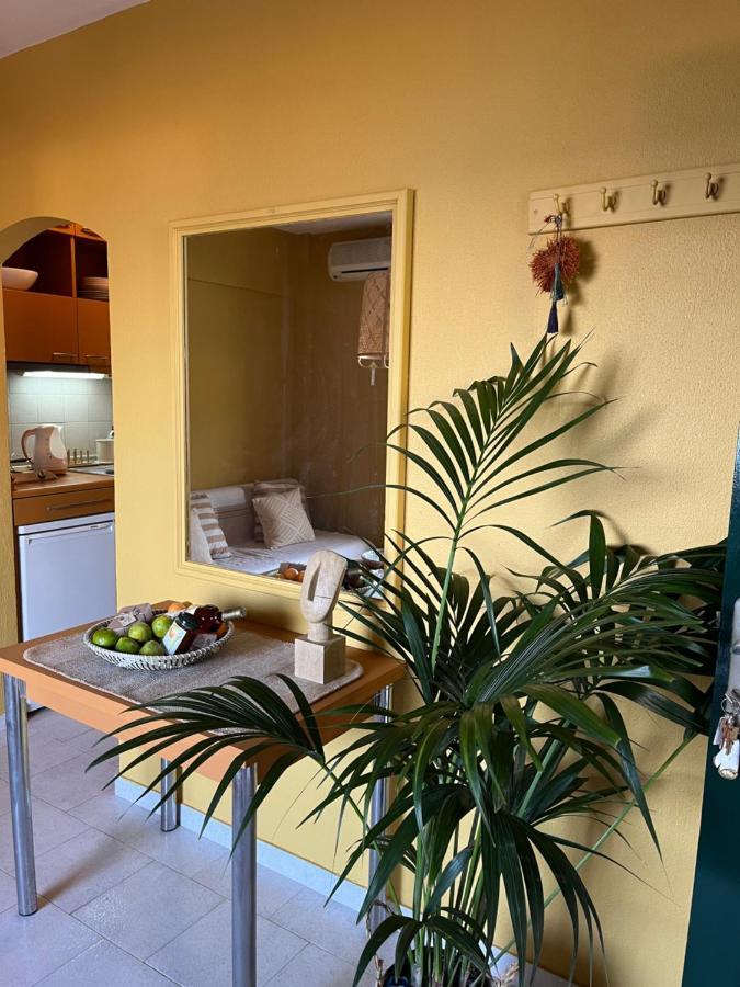 Apartment Costal