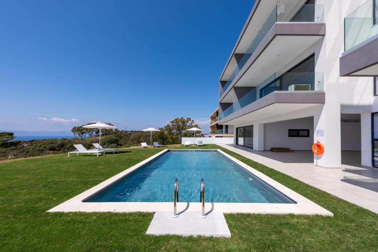 Aquarama Pool Apt. - Blue *