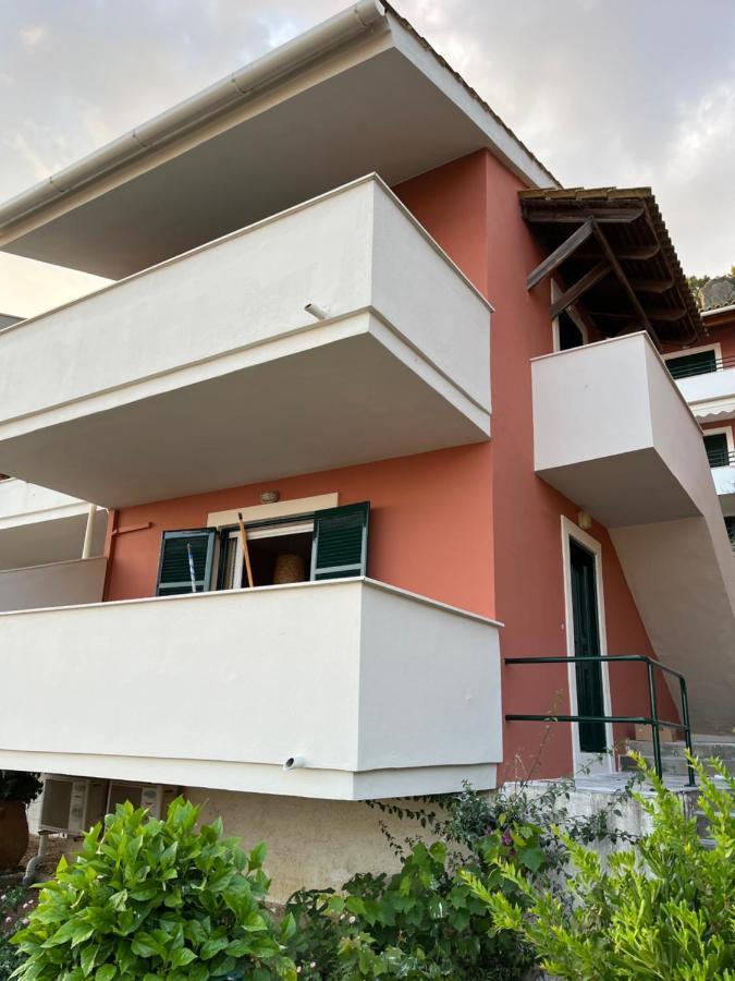 Costal Apartment *