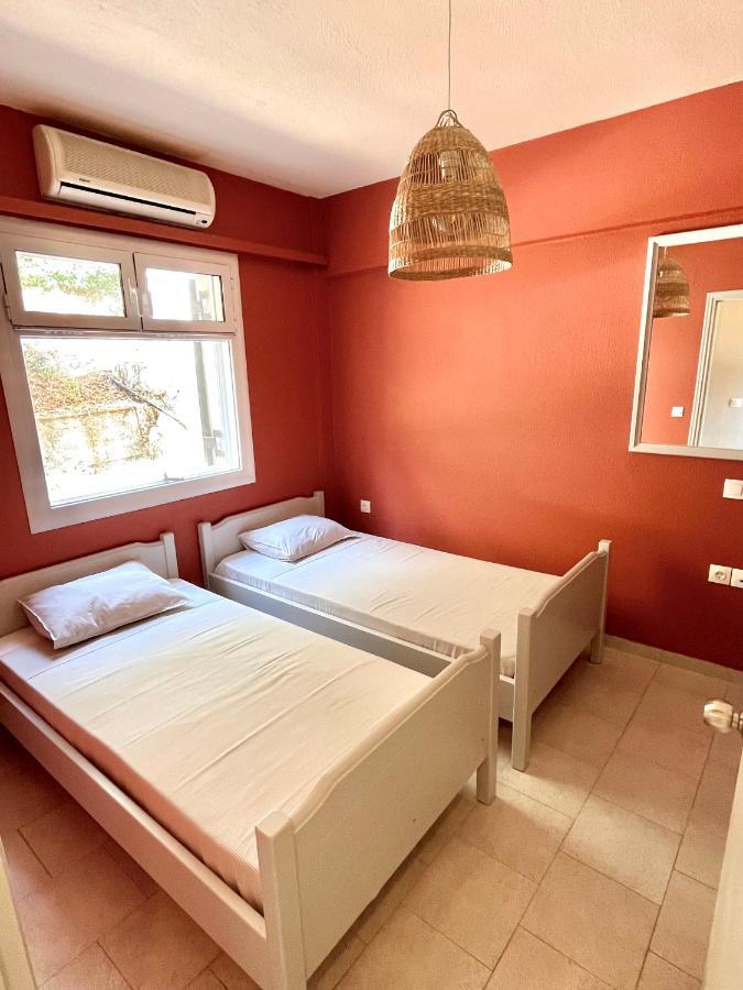 Apartment Costal