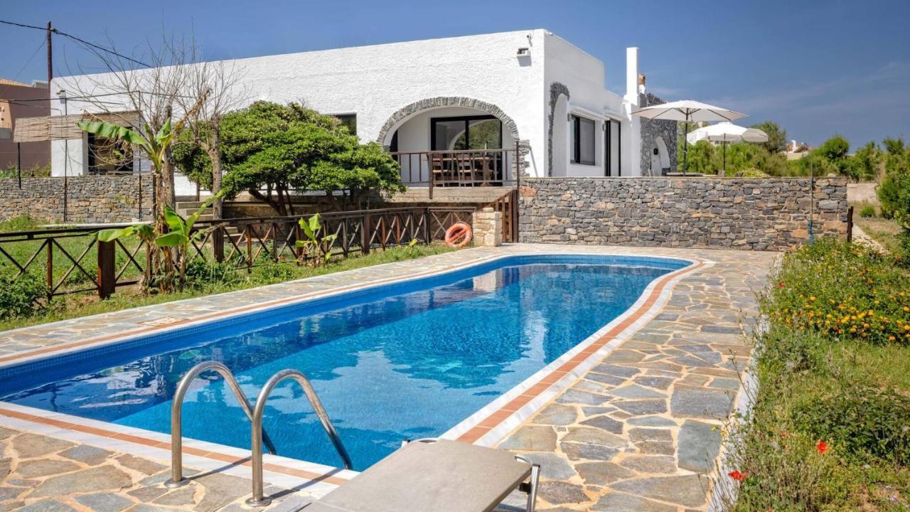 Villa Platanias Beachfront Elsa-90m To Main Square Platanias (Crete)