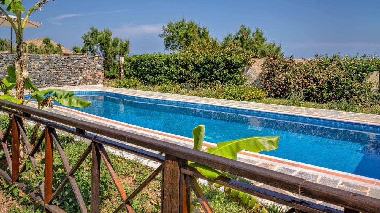 Platanias Beachfront Elsa-90m To Main Square * Platanias (Crete)
