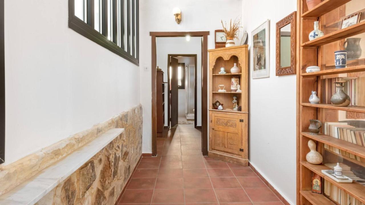 Platanias Beachfront Elsa-90m To Main Square Villa *