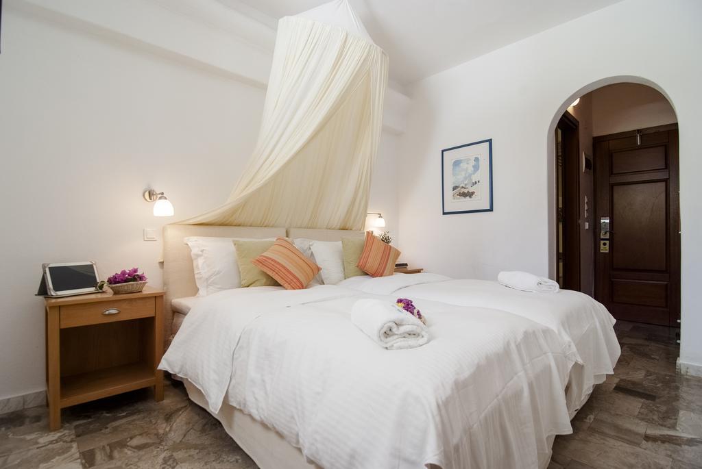 Zephyros 3* Paraga (Mykonos)