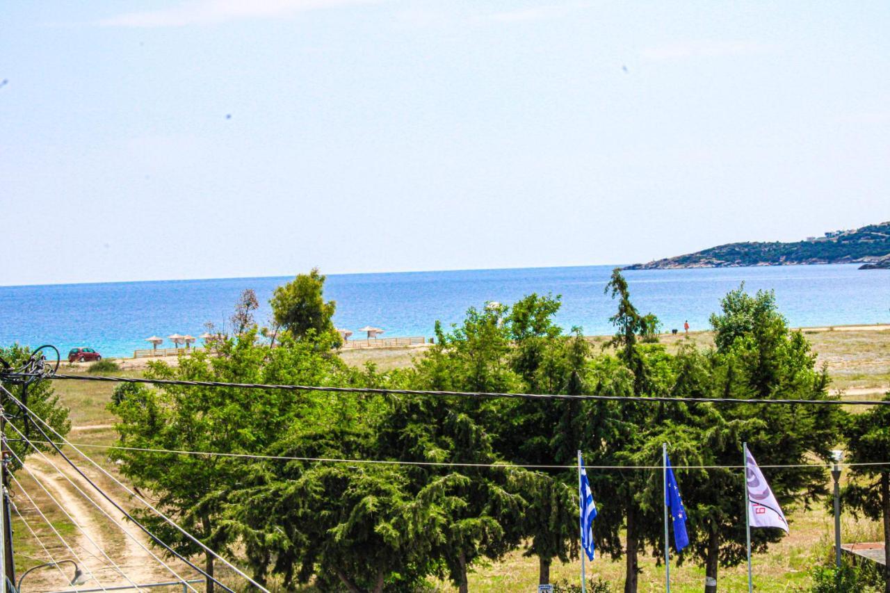 Theano Apartment Paralia Sikias