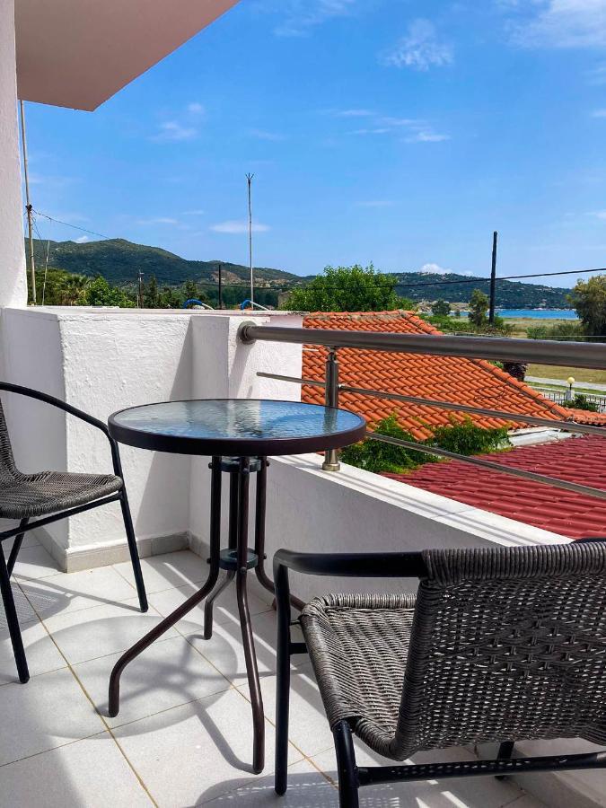 Theano Apartment Paralia Sikias