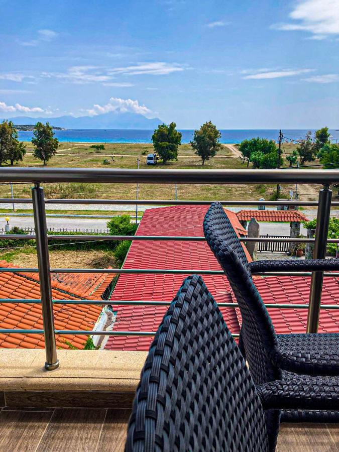 Theano Paralia Sikias