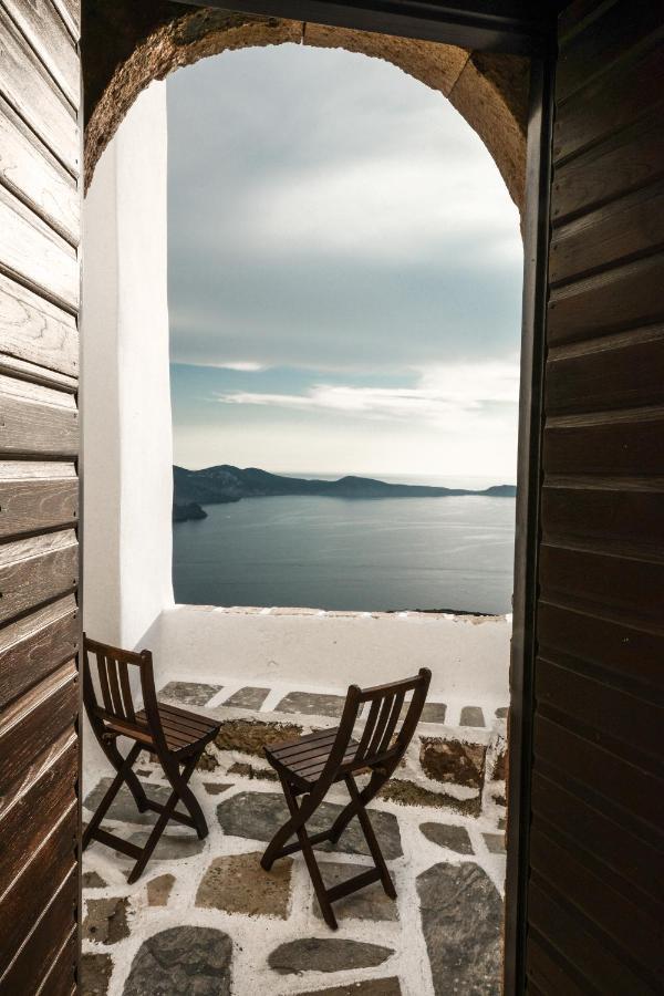 Castrum Traditional Sunset Bed & Breakfast Plaka (Milos)