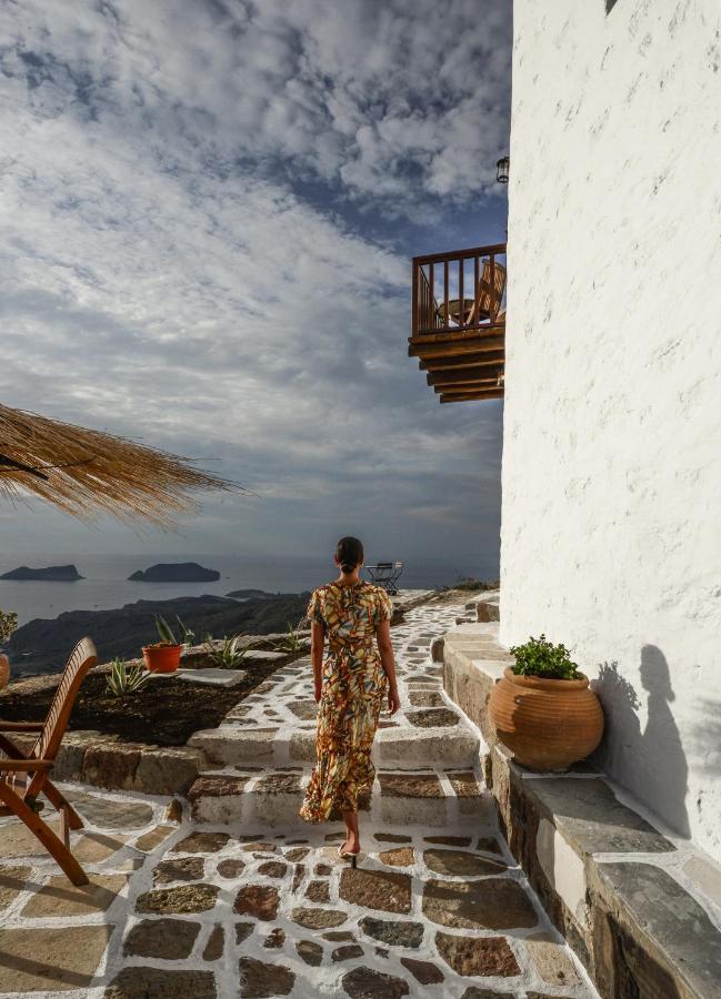 Castrum Traditional Sunset Bed & Breakfast Plaka (Milos)