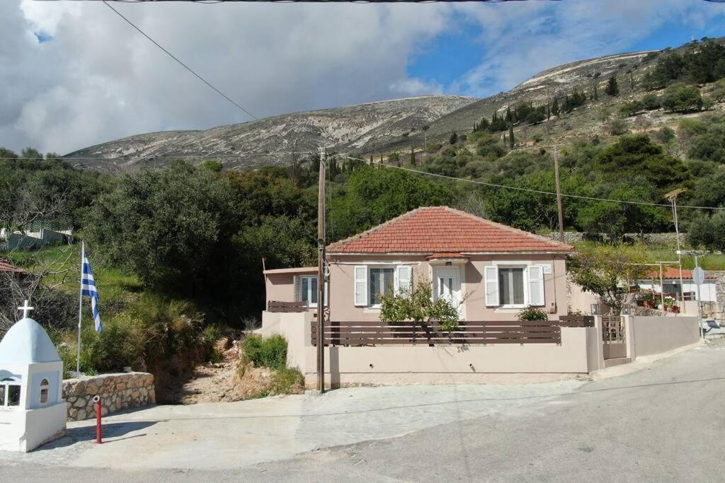 Giannata House Holiday home