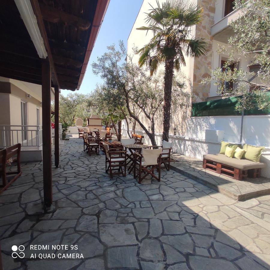 Nafsika Apartment *