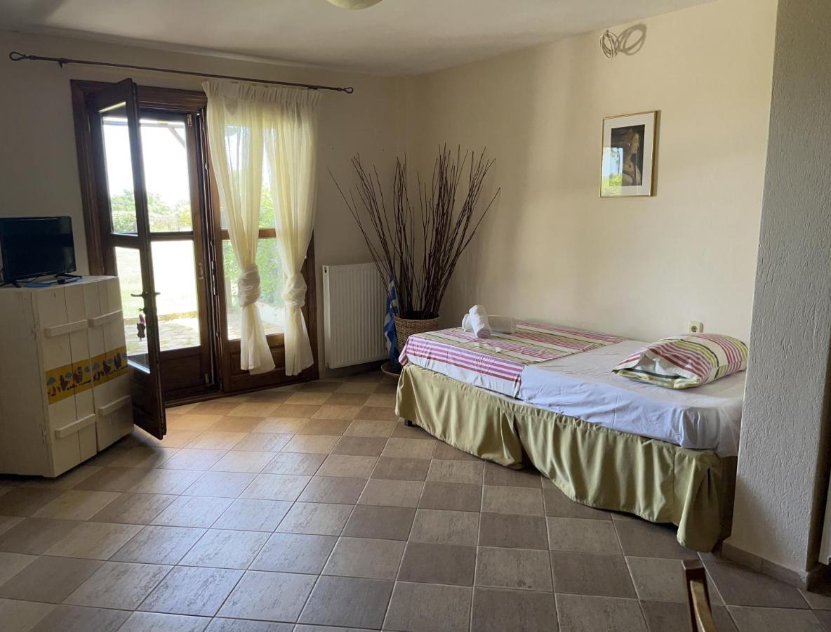 Guest house Kaliepia Ierissos