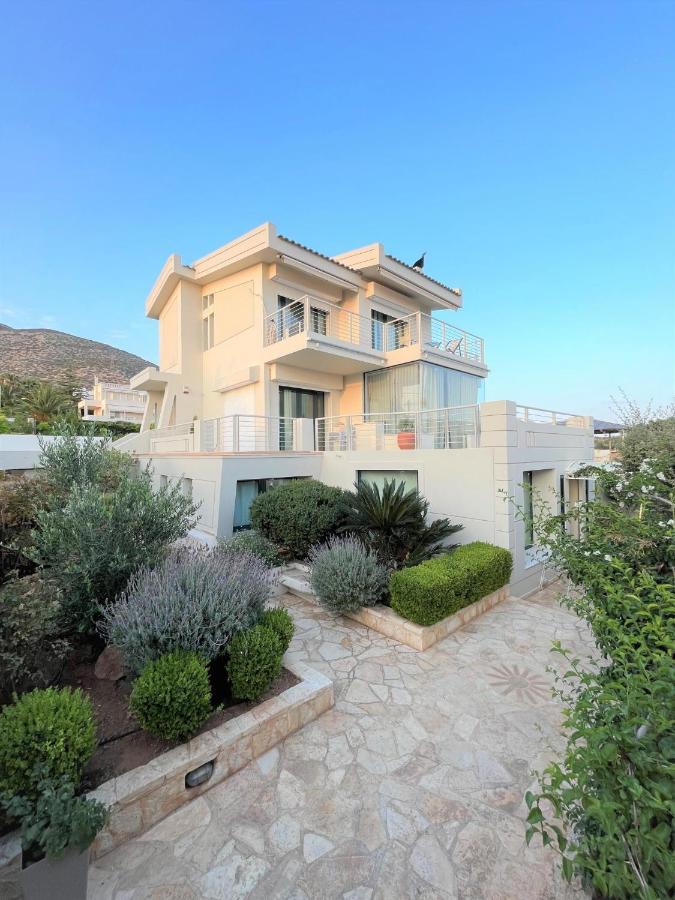 Summer Lagonissi Villa *