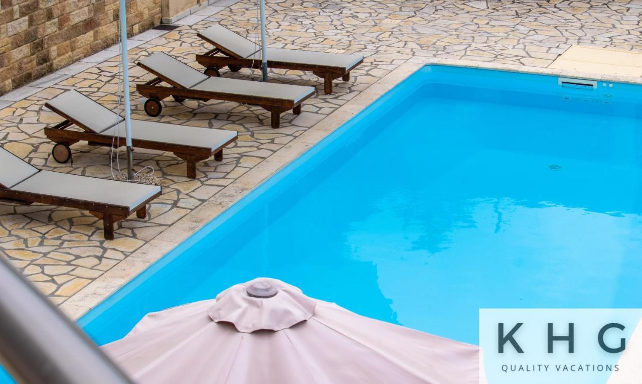 Ellis Villas Villa Vovikes