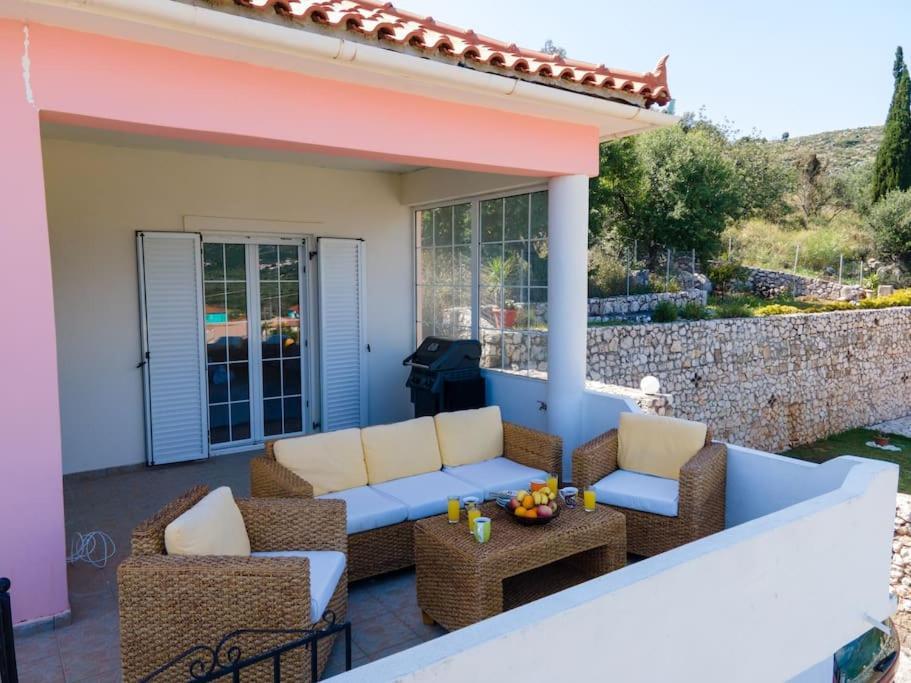 Villa Stunning Views *