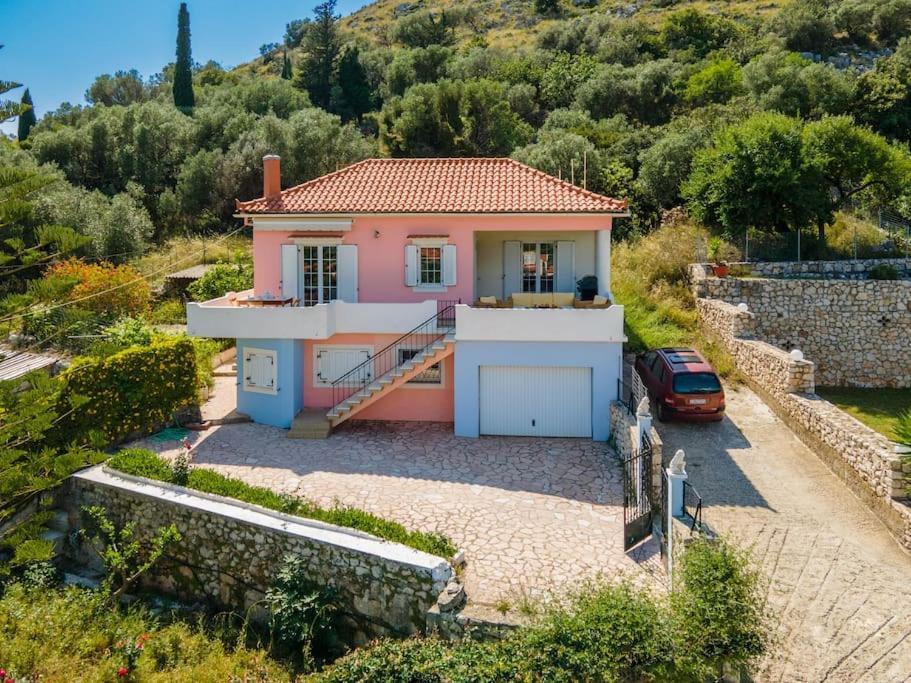 Villa Stunning Views *