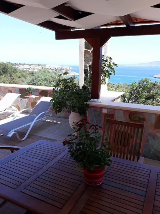 Smaro Holiday home