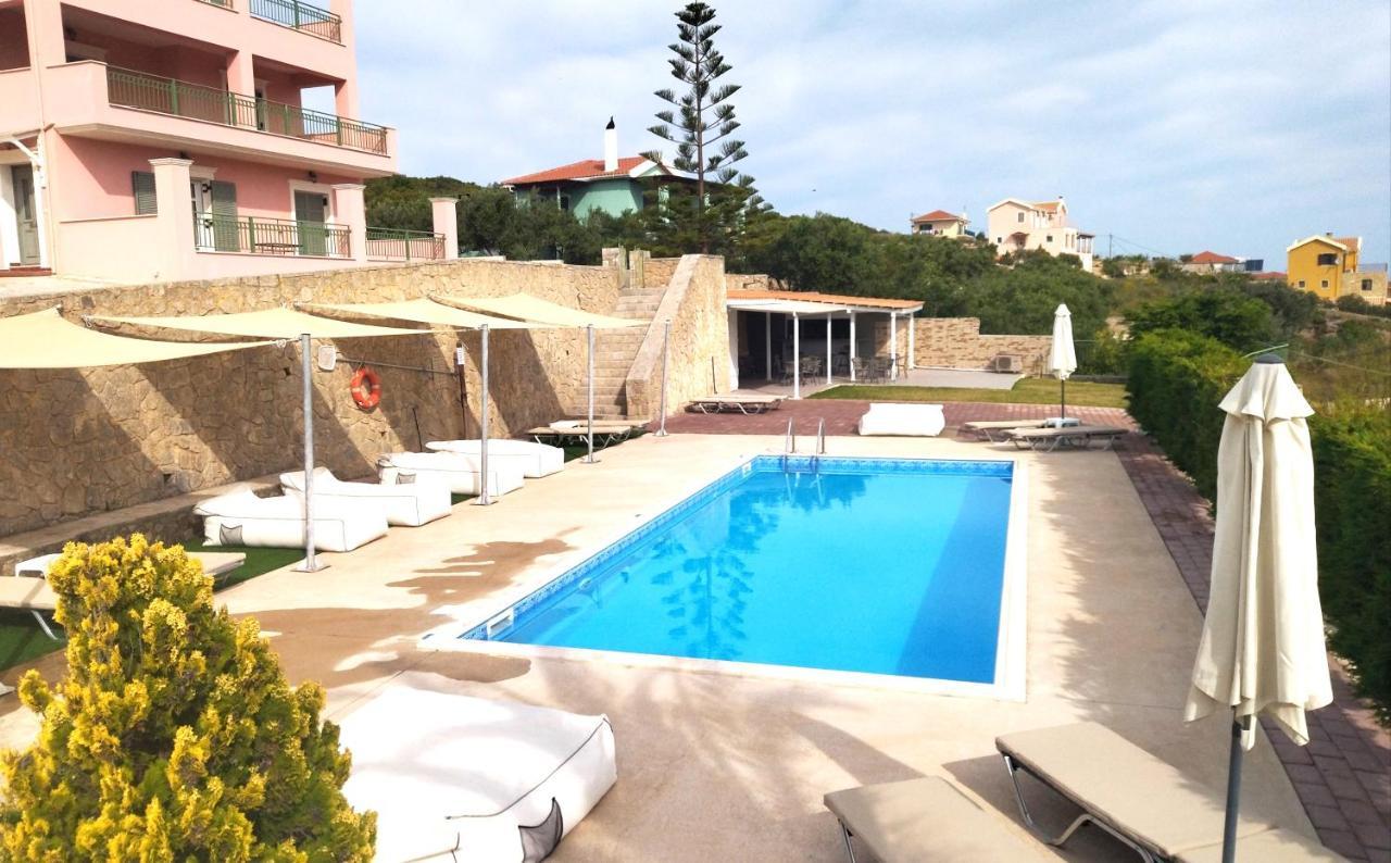 Lagoon View - Adults Only Apartment *