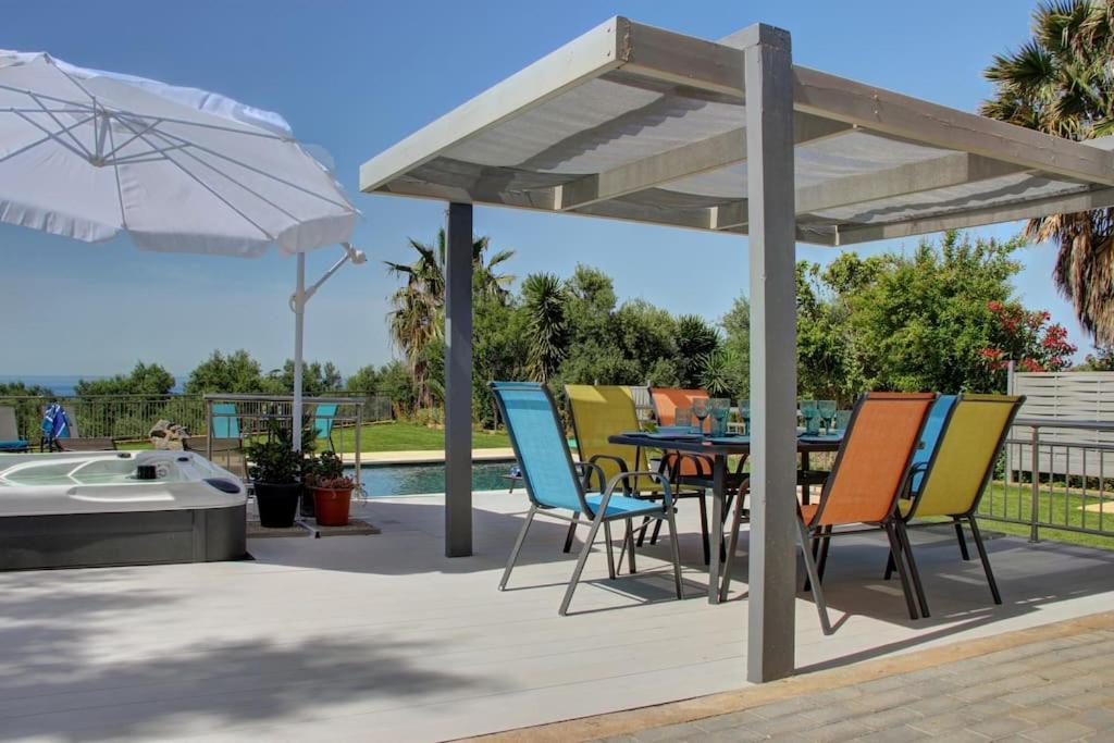 Mabech * Platanias (Crete)