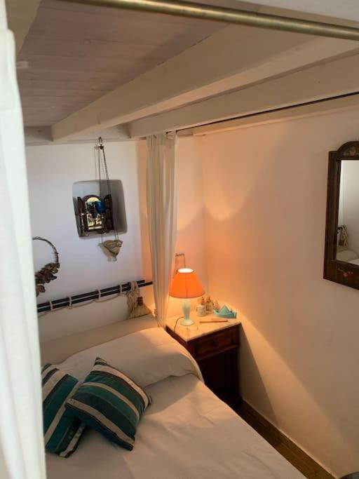 Vera's Traditional House - Chora Holiday home Serifos Town