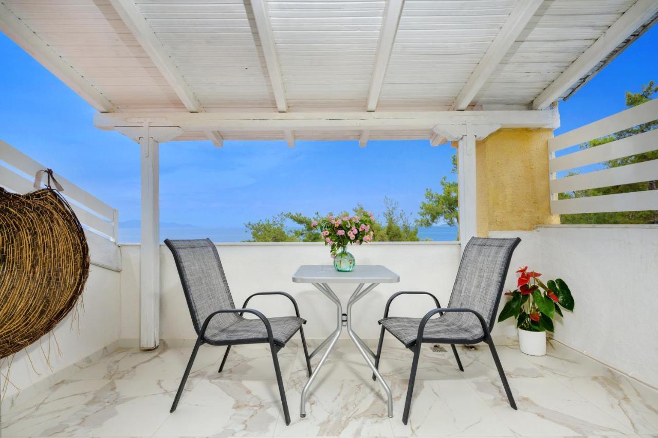 Leandros Hotel Nea Roda