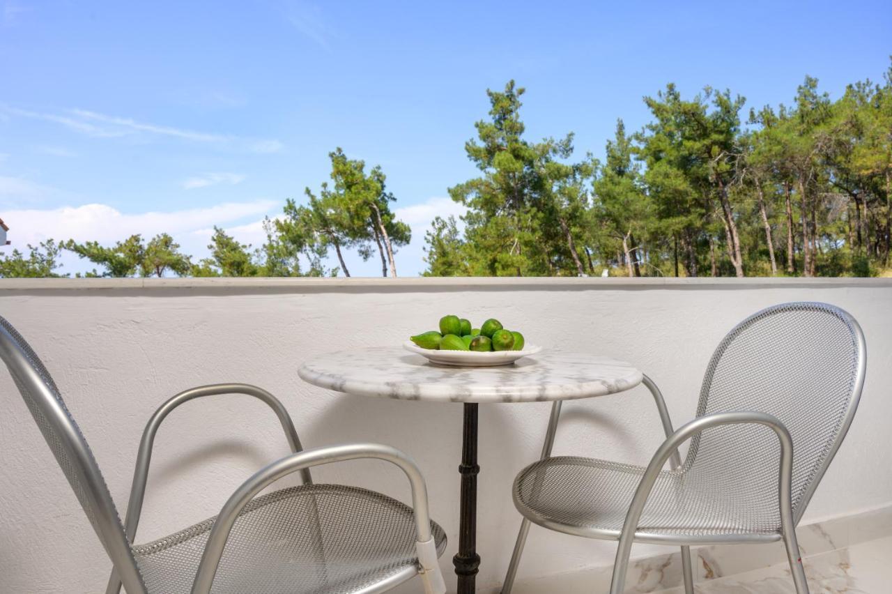 Hotel Leandros Nea Roda