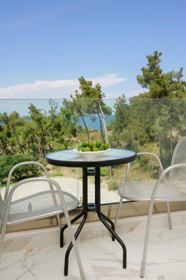 Hotel Leandros 3*