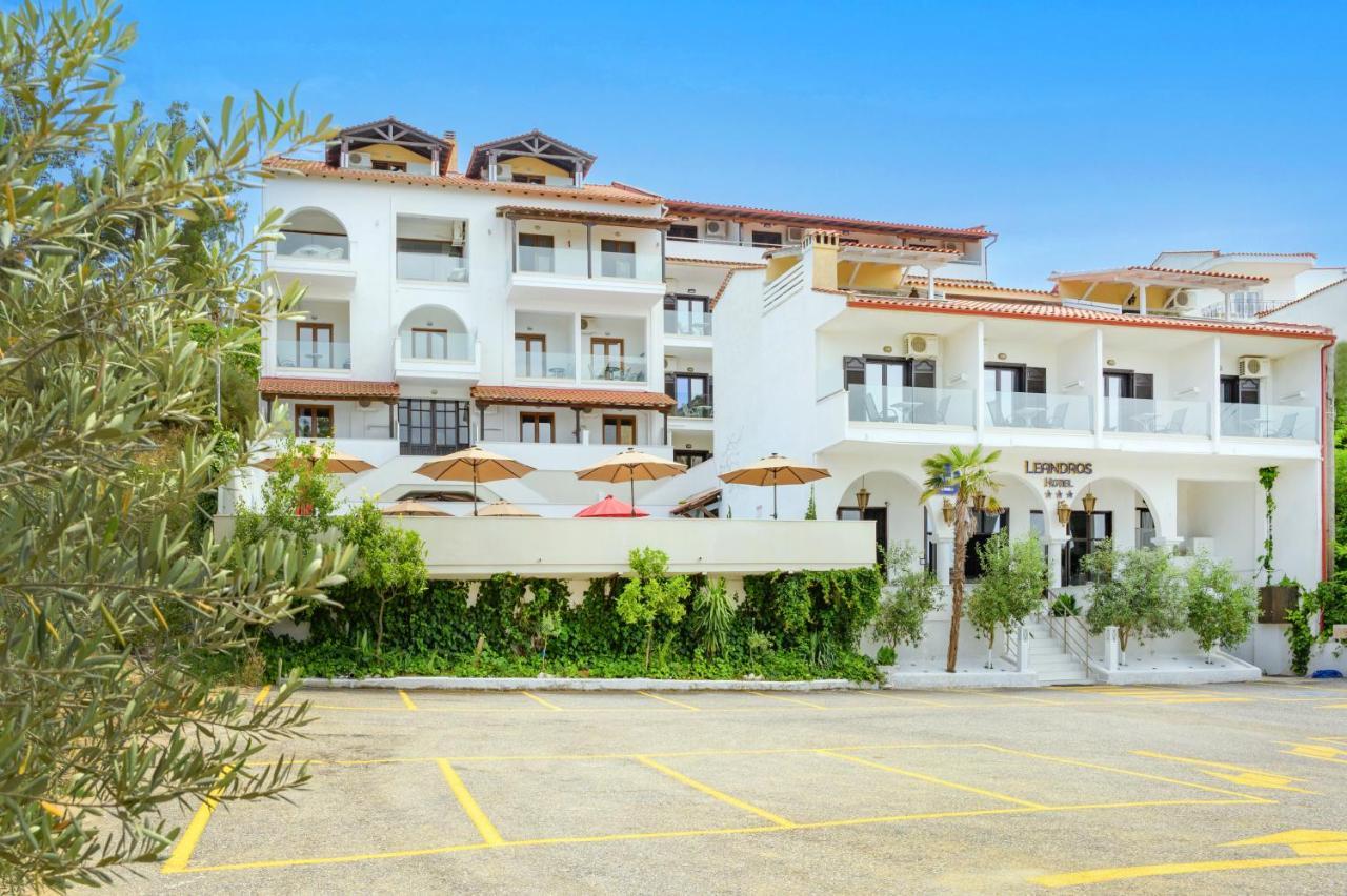 Leandros Hotel Nea Roda