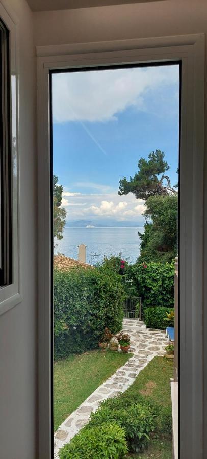 Apartment Ionian Paths *