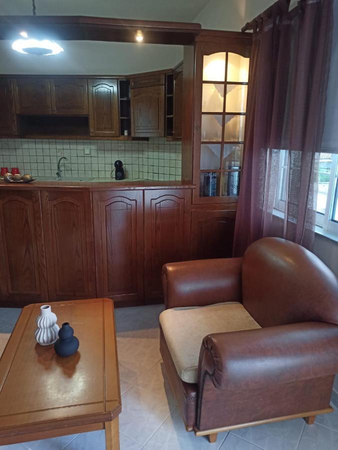 Apartment Giannis House In *