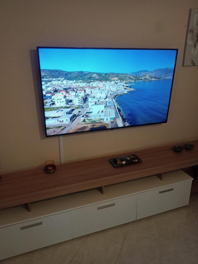 Giannis House In Apartment