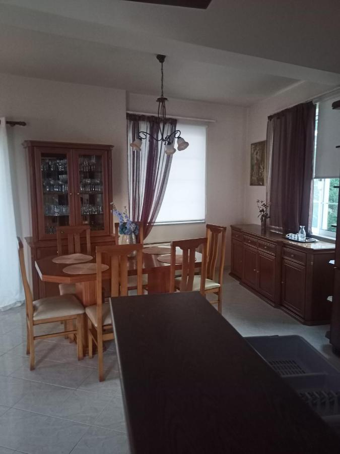 Giannis House In Apartment *