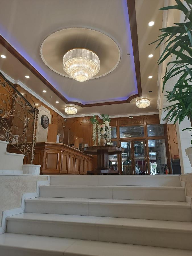 Santa Hotel Agia Triada (Thessaloniki)