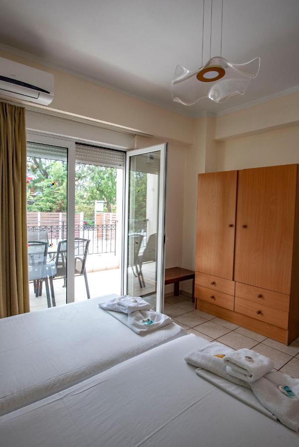 Matthias Aparthotel Adelianos Kampos