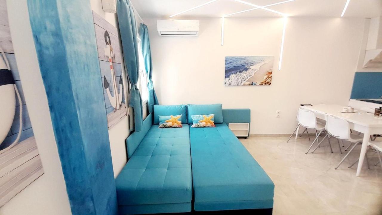 Sun Sea No 5 Sea View Apartment *