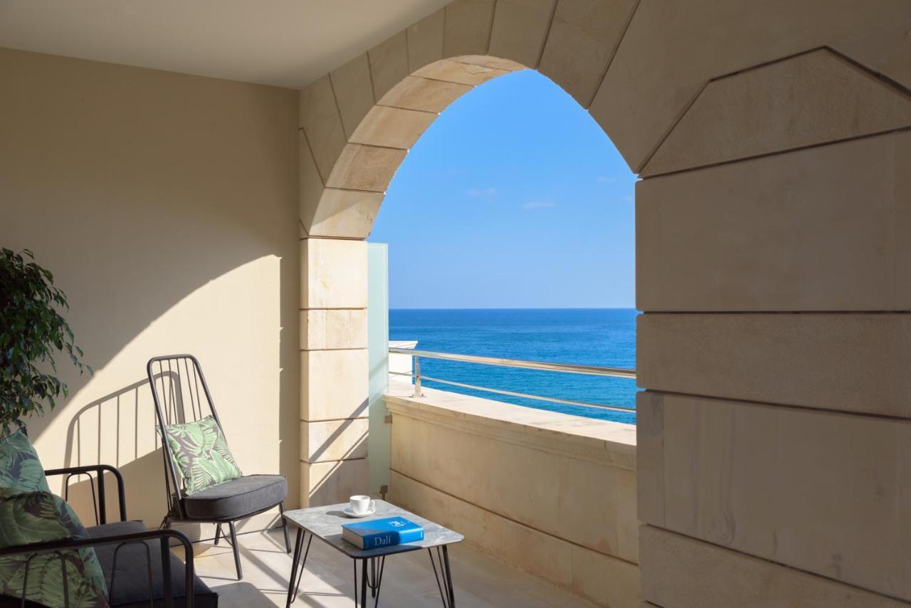 Macaris & Hotel Rethymno (Crete)