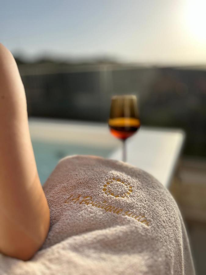L A Boutique With Private Hot Tub Apartment *