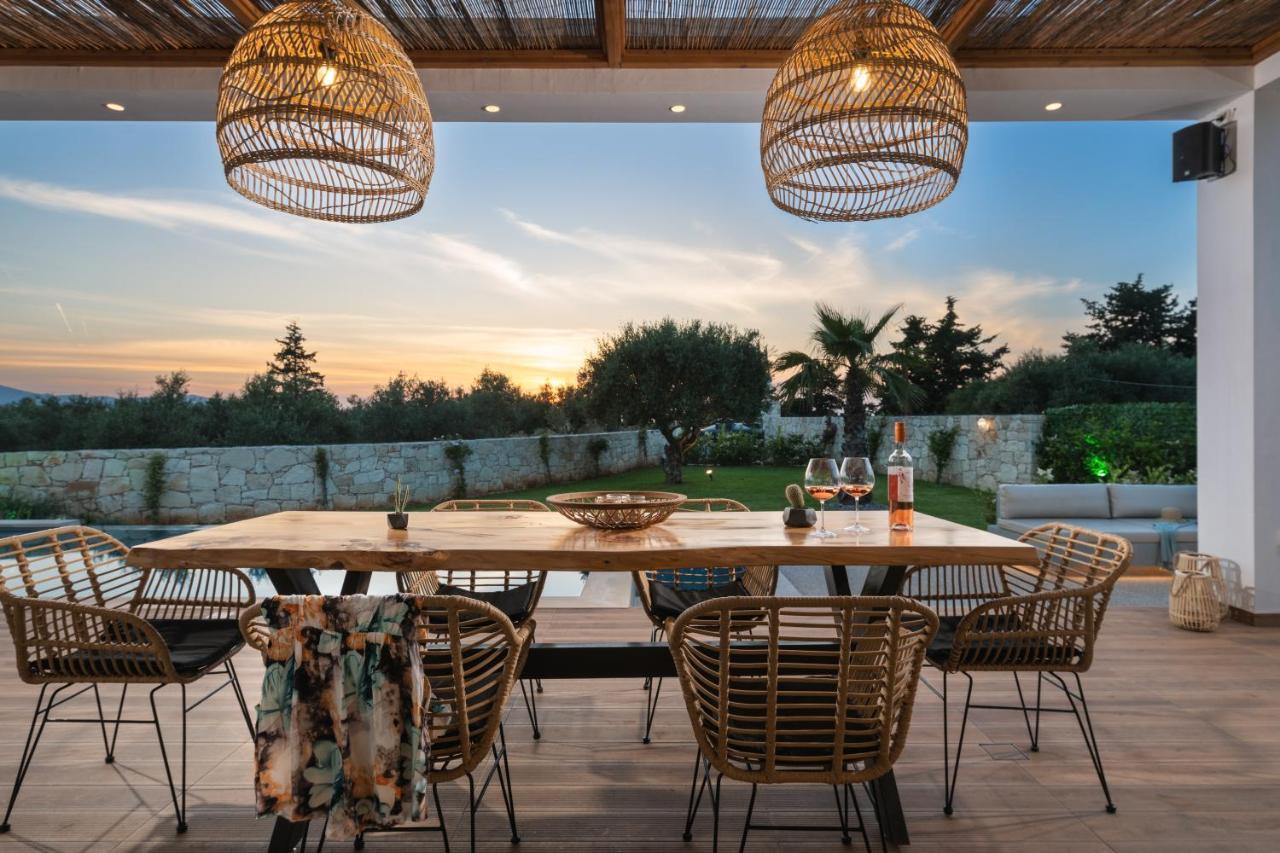 Villa Sohora Twin Xirosternion