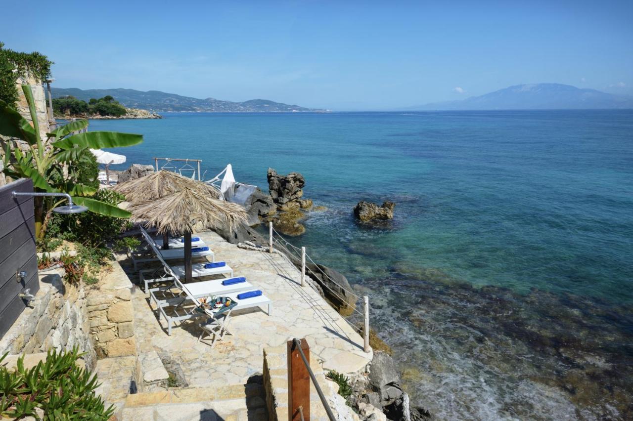 Paradisso Beach Villas