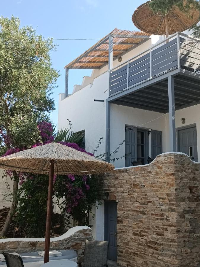 Naxos Summerland