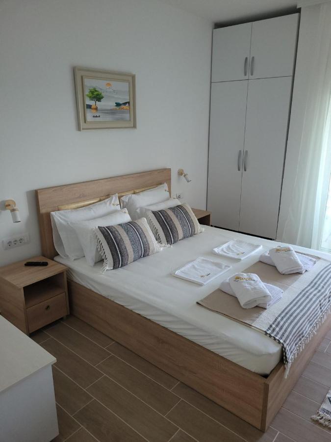 Mago 1 Apartment