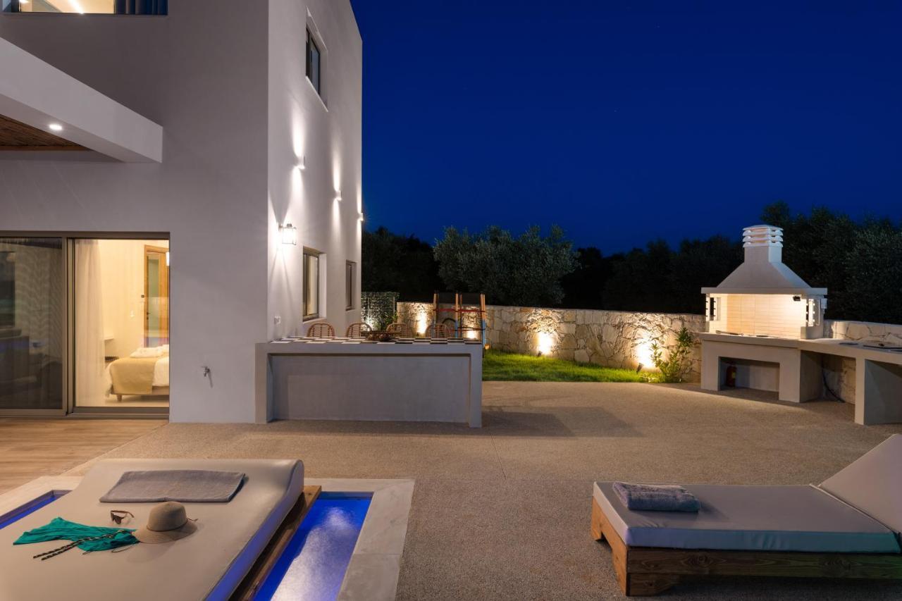 Villa Sohora Twin Xirosternion